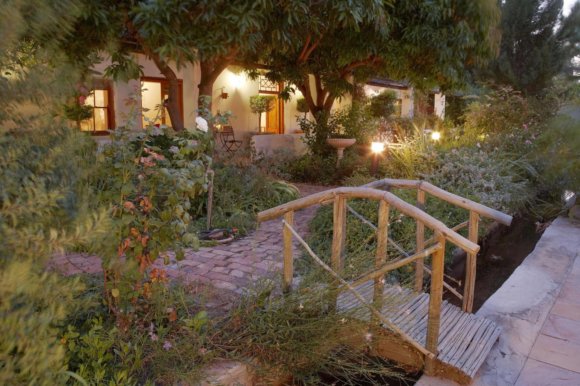 Yellow Aloe Clanwilliam Exterior photo